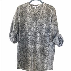 Calvin Klein Snakeskin woman’s blouse. Size small